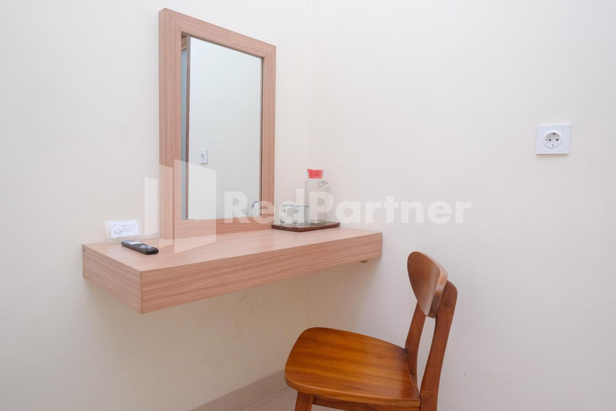 Ndliman House Near Ugm Jogja Mitra Reddoorz Hotel Kejayan Екстериор снимка