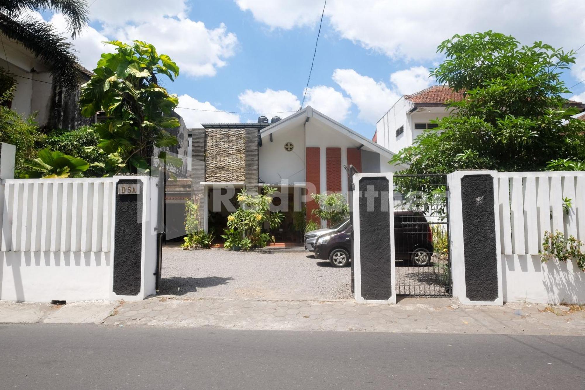 Ndliman House Near Ugm Jogja Mitra Reddoorz Hotel Kejayan Екстериор снимка