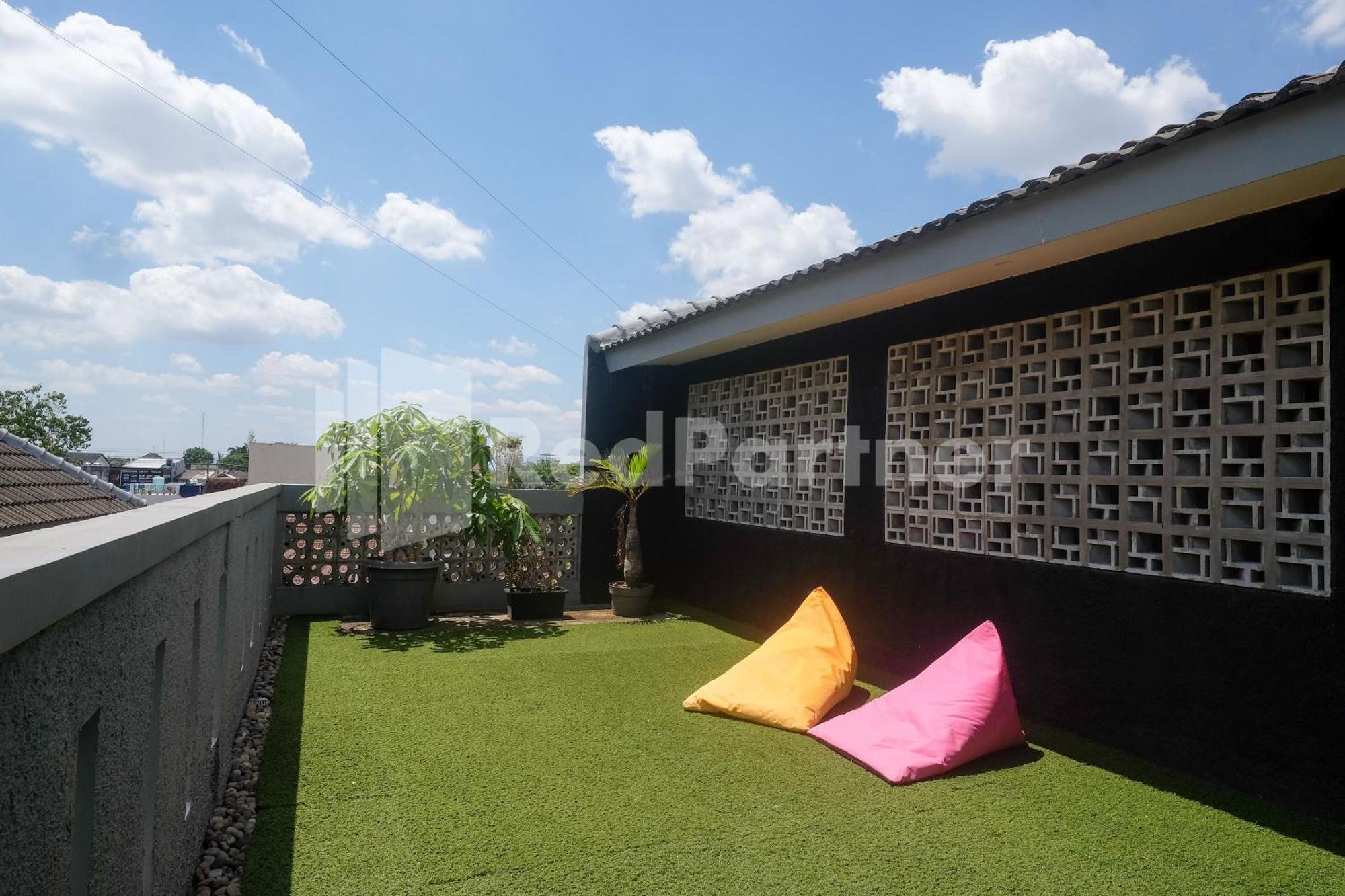 Ndliman House Near Ugm Jogja Mitra Reddoorz Hotel Kejayan Екстериор снимка