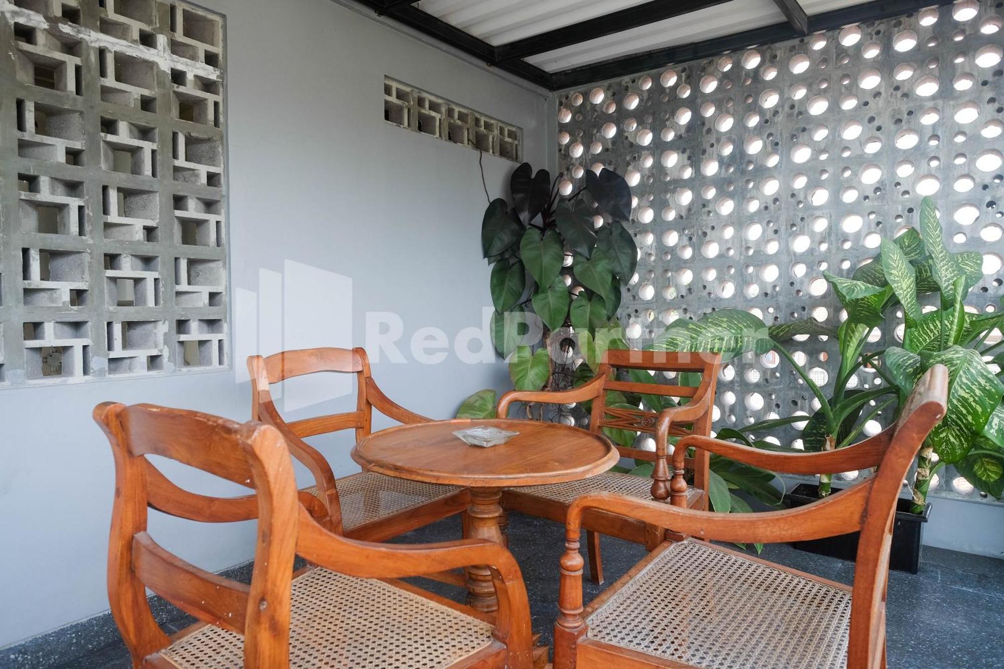 Ndliman House Near Ugm Jogja Mitra Reddoorz Hotel Kejayan Екстериор снимка