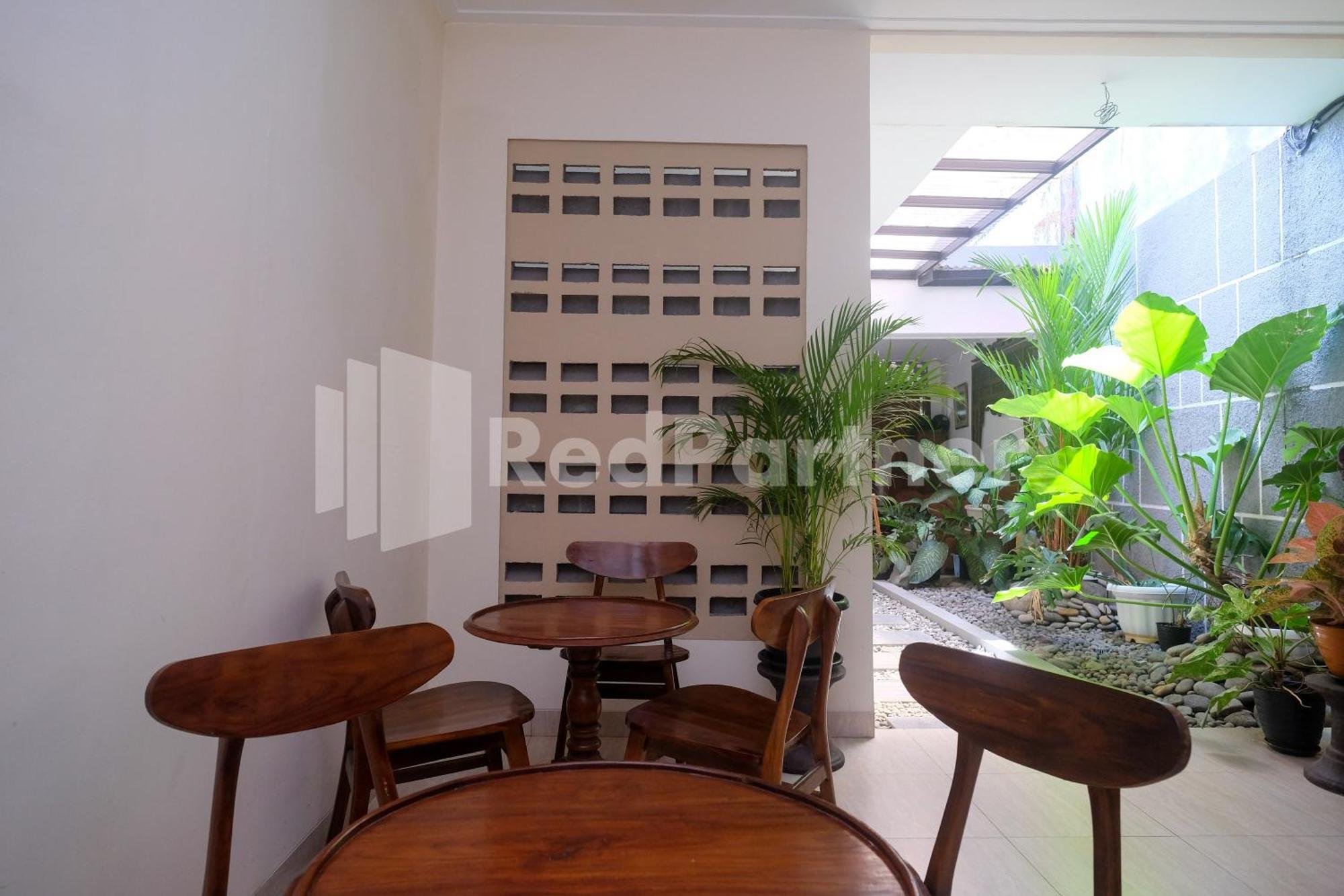 Ndliman House Near Ugm Jogja Mitra Reddoorz Hotel Kejayan Екстериор снимка