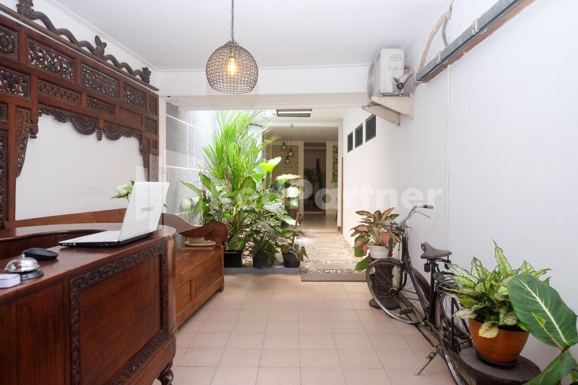 Ndliman House Near Ugm Jogja Mitra Reddoorz Hotel Kejayan Екстериор снимка