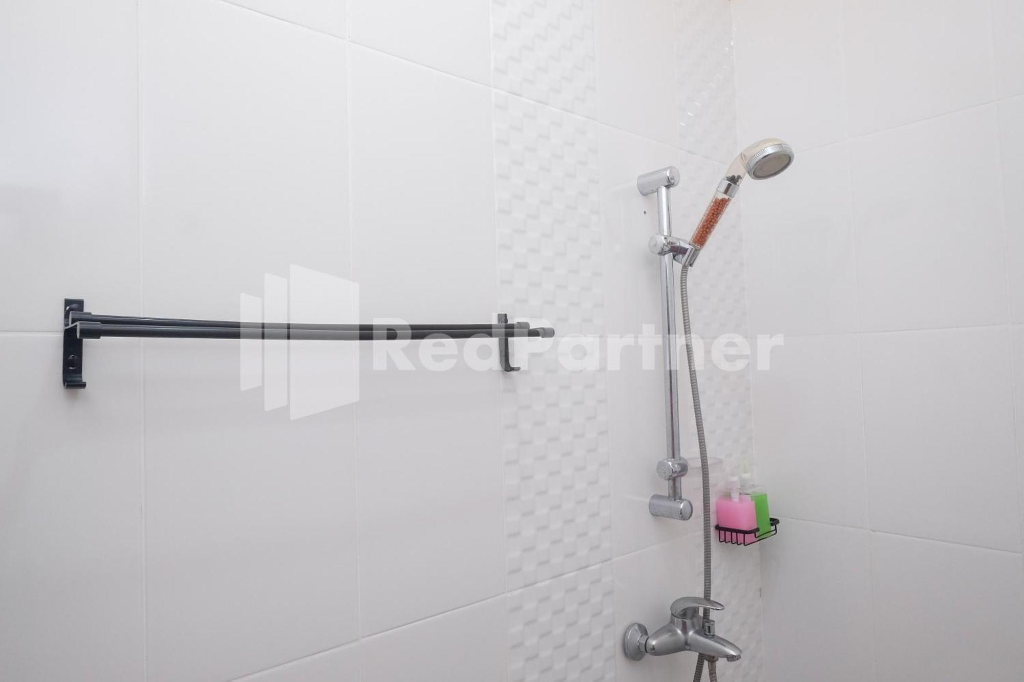 Ndliman House Near Ugm Jogja Mitra Reddoorz Hotel Kejayan Екстериор снимка