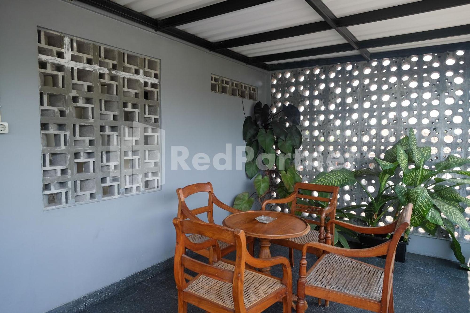 Ndliman House Near Ugm Jogja Mitra Reddoorz Hotel Kejayan Екстериор снимка